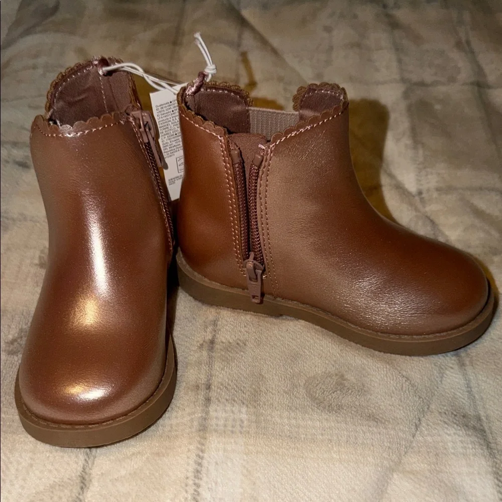 Old Navy Metallic Brown Kids Boots